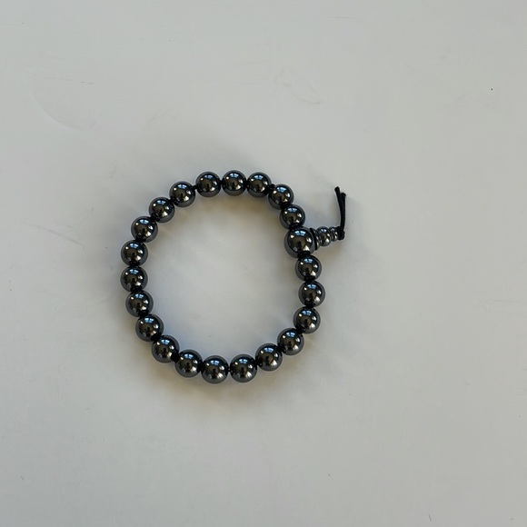 Sandra Borish Hematite Bracelet.. Beaded.. Stretchy Band - Picture 12 of 15